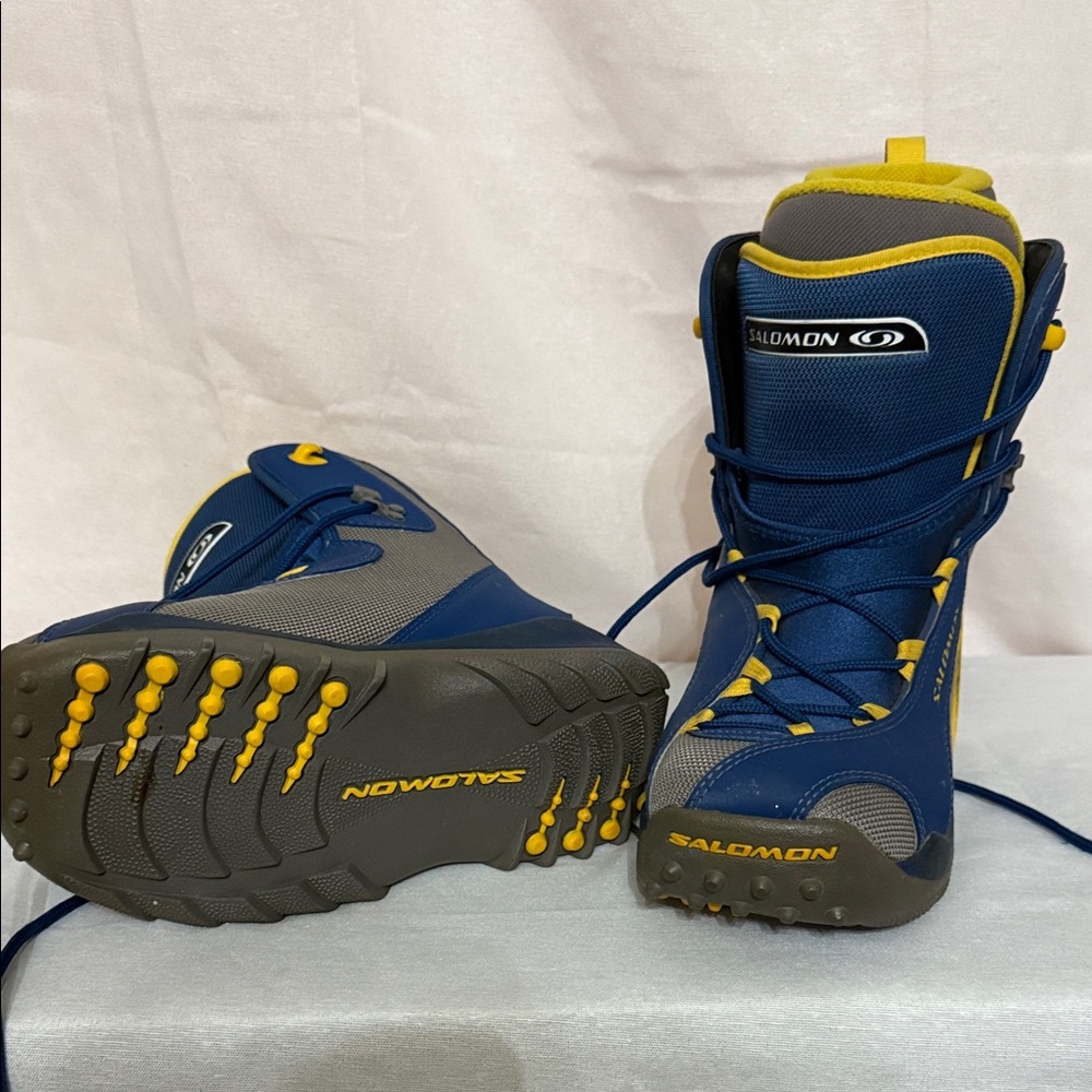 Salomon Kids Blue and Yellow snowboarding Boots